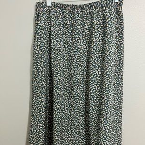 Cute floral pattern skirt